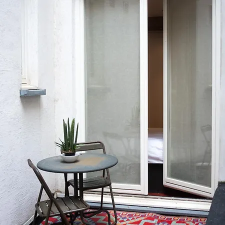 Light And Airy On Top Location - Industria In Historical Center Appartement *